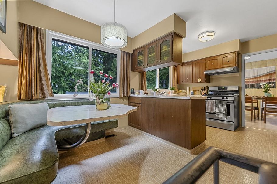 5178 Cliffridge Avenue North Vancouver, BC - 15