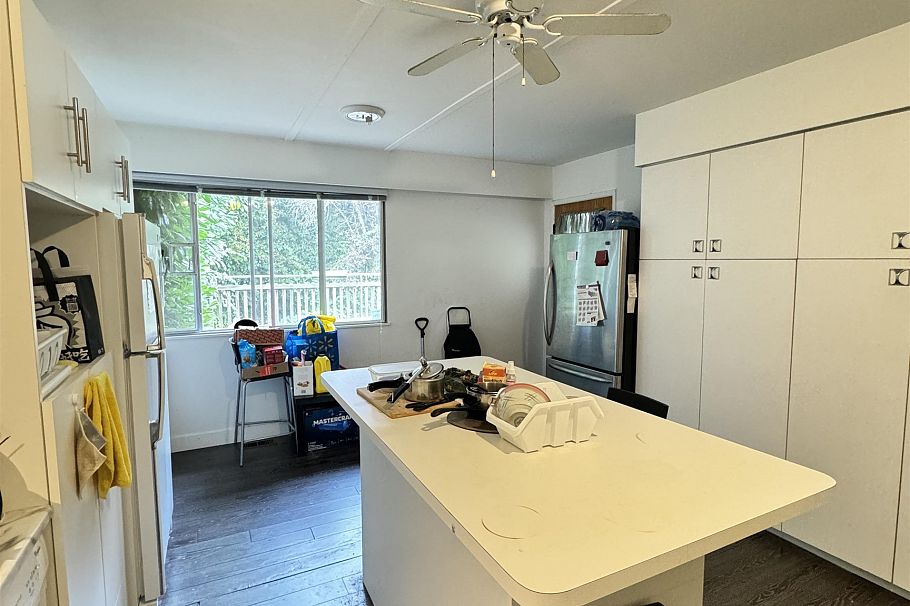 3019 W 43rd Avenue Vancouver, BC - 18