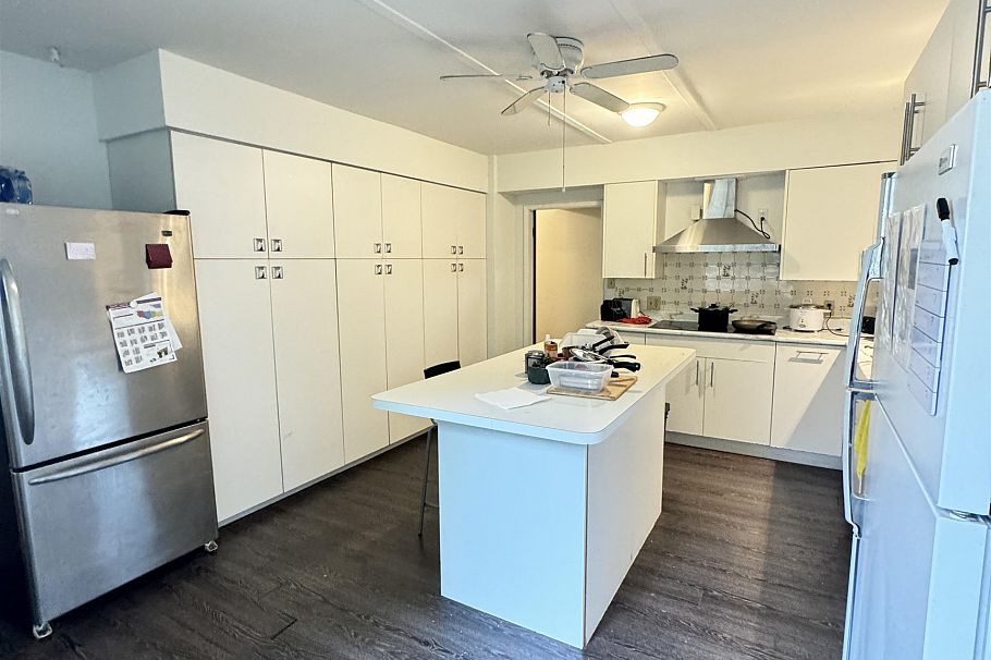 3019 W 43rd Avenue Vancouver, BC - 17