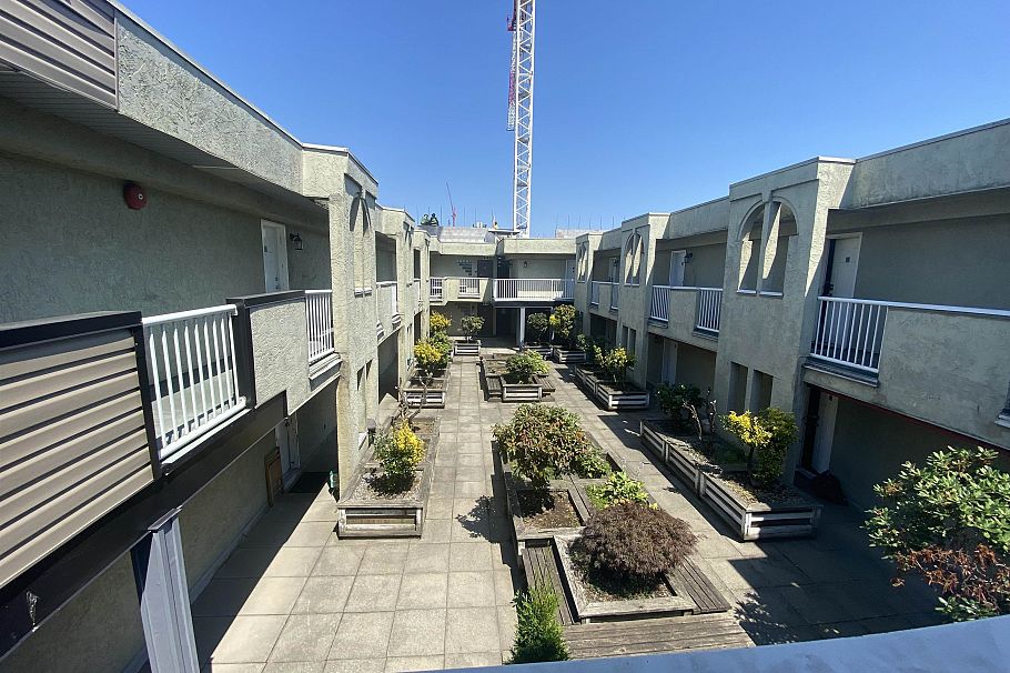 304 5520 Joyce Street Vancouver, BC - 34