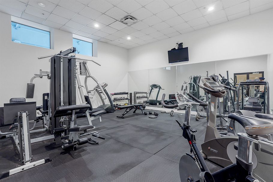 214 1189 Howe Street Vancouver, BC - 22