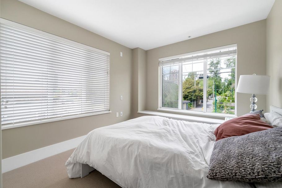 484 W 59th Avenue Vancouver, BC - 15