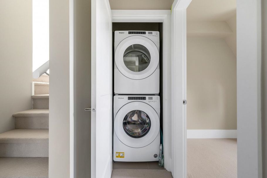 484 W 59th Avenue Vancouver, BC - 19