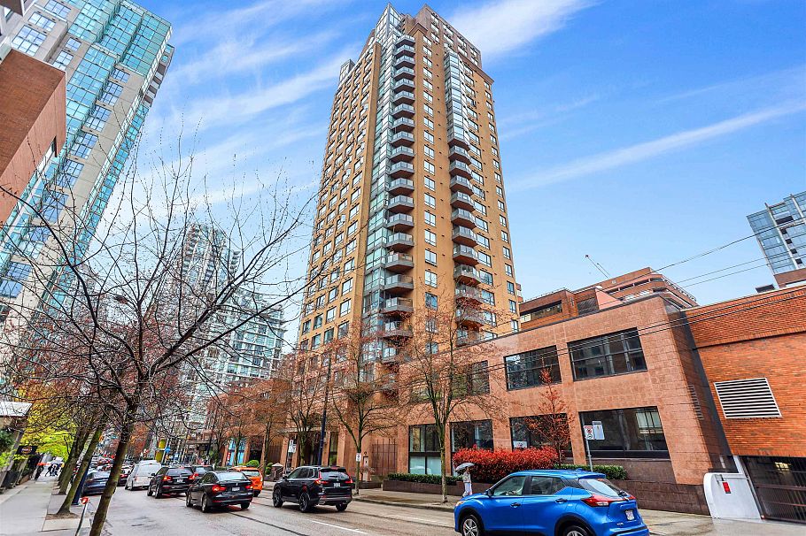 214 1189 Howe Street Vancouver, BC - 1