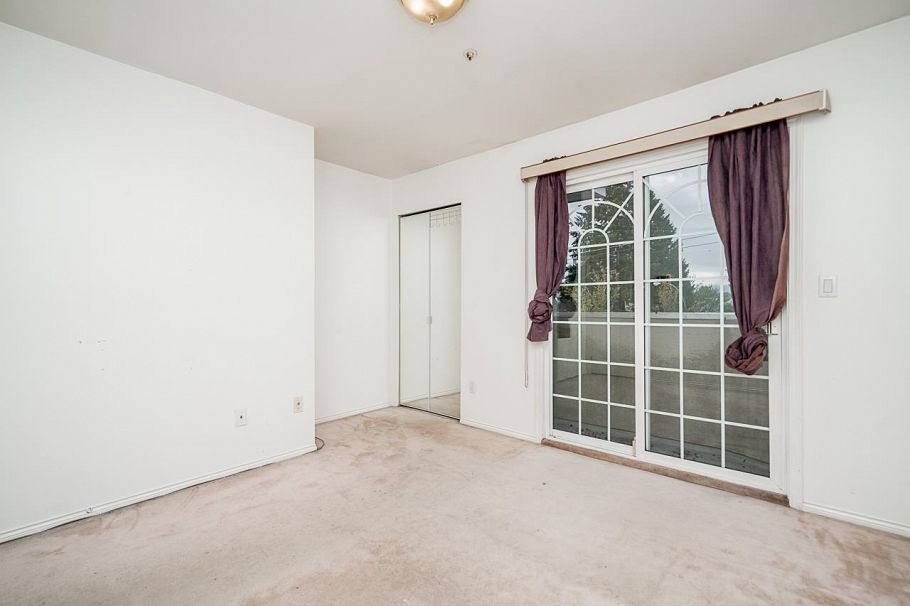 3288 School Avenue Vancouver, BC - 20