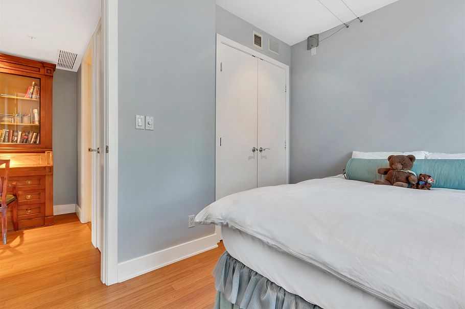 500 1863 Alberni Street Vancouver, BC - 21