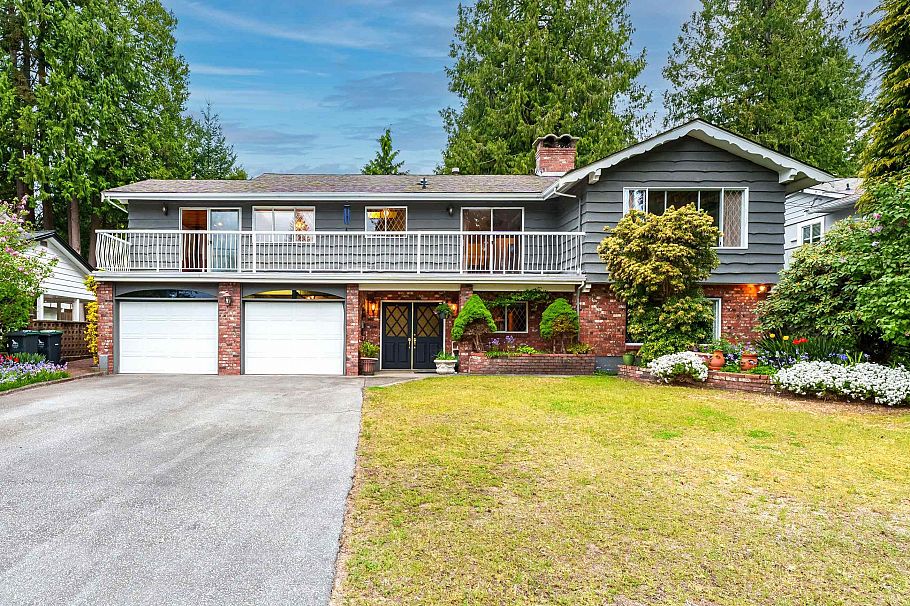 2602 Sechelt Drive North Vancouver, BC - 1