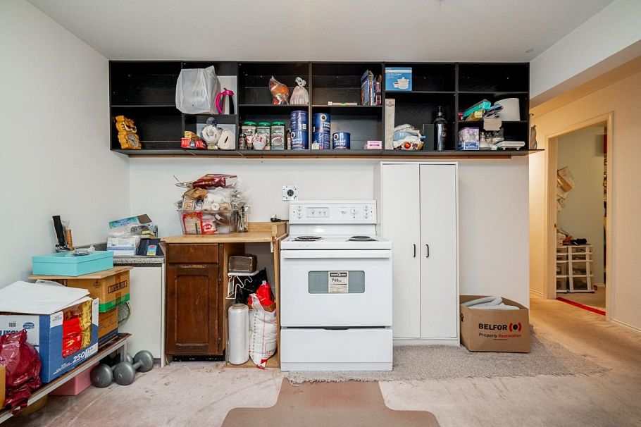 3288 School Avenue Vancouver, BC - 25