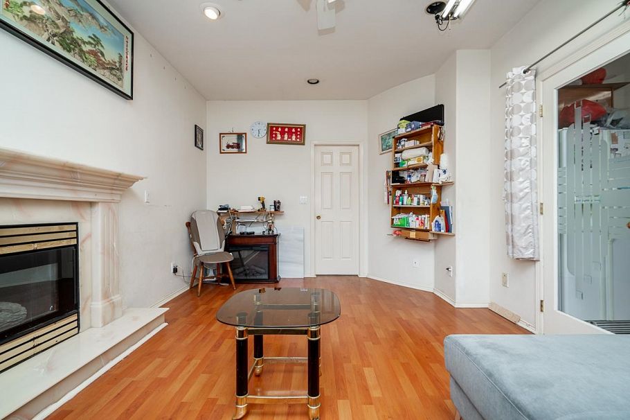 3288 School Avenue Vancouver, BC - 7