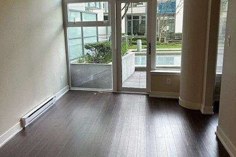 101 1777 W 7th Avenue Vancouver, BC - 5