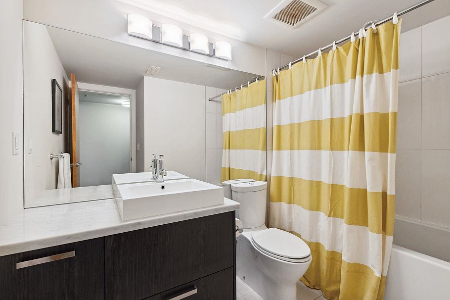 2925 Wall Street Vancouver, BC - 15