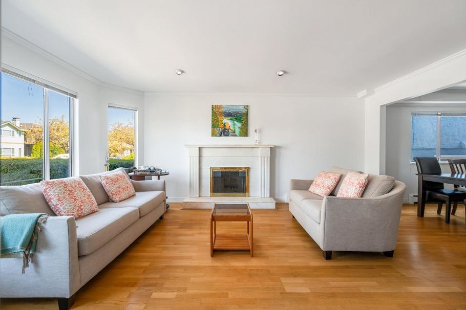 2798 W 20th Avenue Vancouver, BC - 6