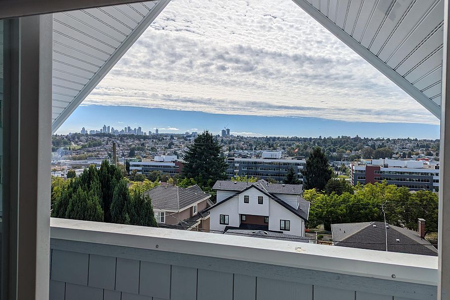 2970 E 7th Avenue Vancouver, BC - 17