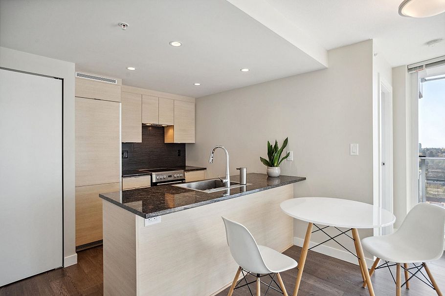 2106 489 Interurban Way Vancouver, BC - 4