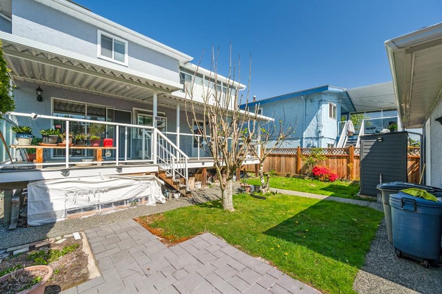 2798 W 20th Avenue Vancouver, BC - 19