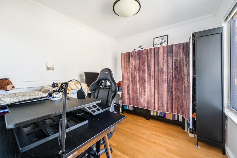 2798 W 20th Avenue Vancouver, BC - 15