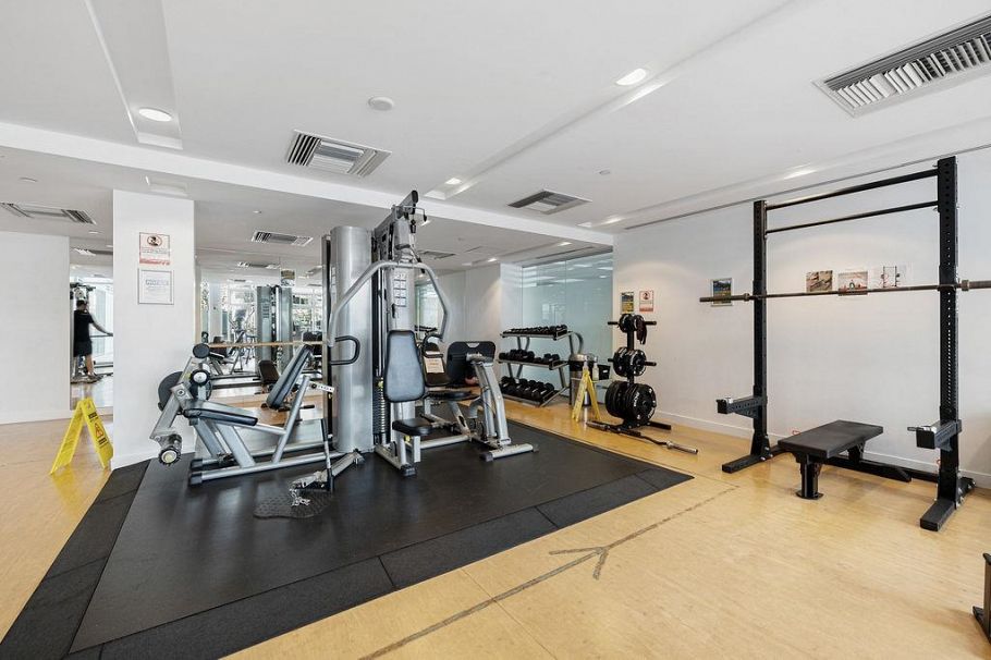 908 2221 E 30th Avenue Vancouver, BC - 27