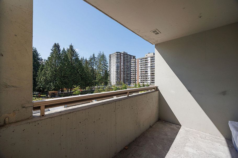 310 2012 Fullerton Avenue North Vancouver, BC - 15