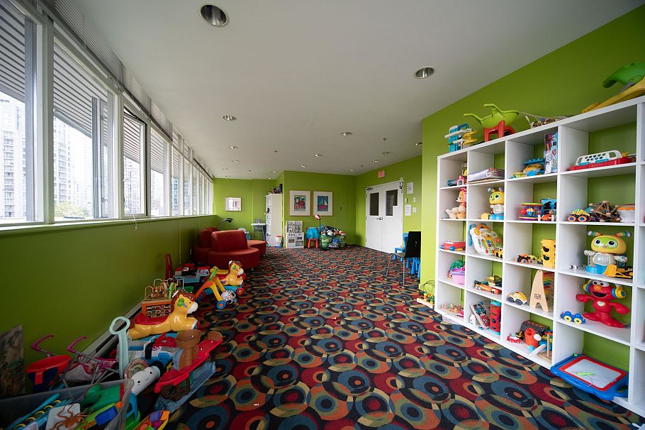 2302 1199 Seymour Street Vancouver, BC - 20