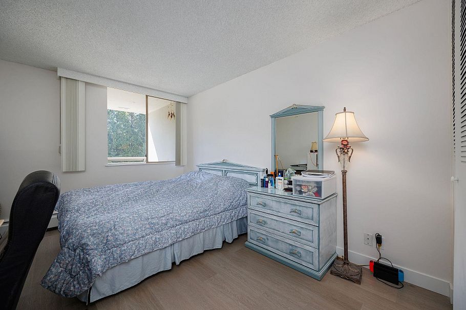 310 2012 Fullerton Avenue North Vancouver, BC - 11