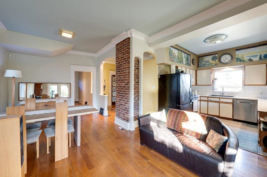 830 E 14th Avenue Vancouver, BC - 11