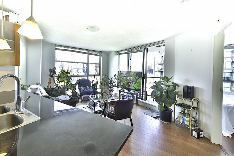 2302 1199 Seymour Street Vancouver, BC - 27