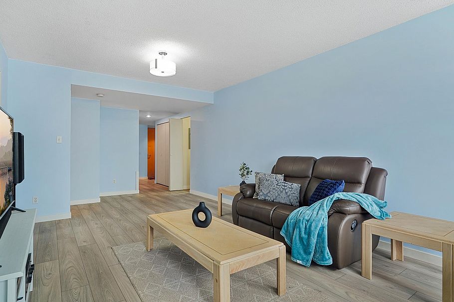 902 1500 Howe Street Vancouver, BC - 7