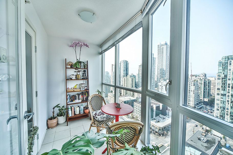 2302 1199 Seymour Street Vancouver, BC - 24