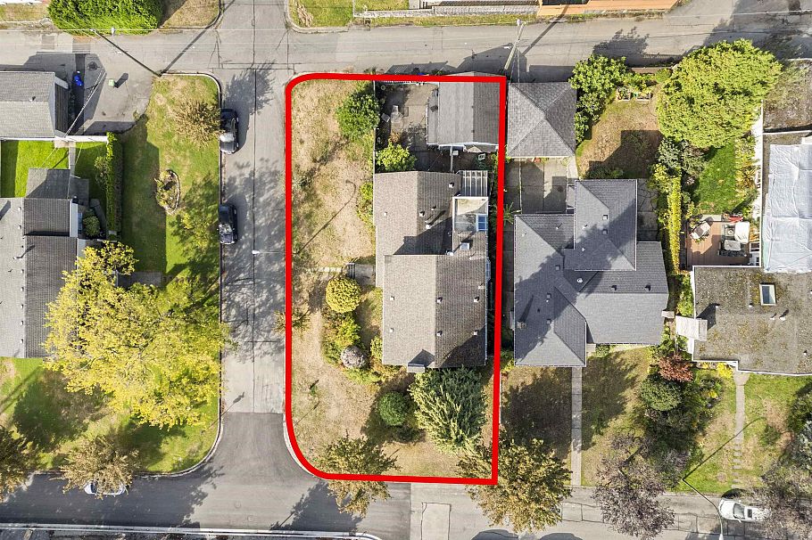 609 W 52nd Avenue Vancouver, BC - 12