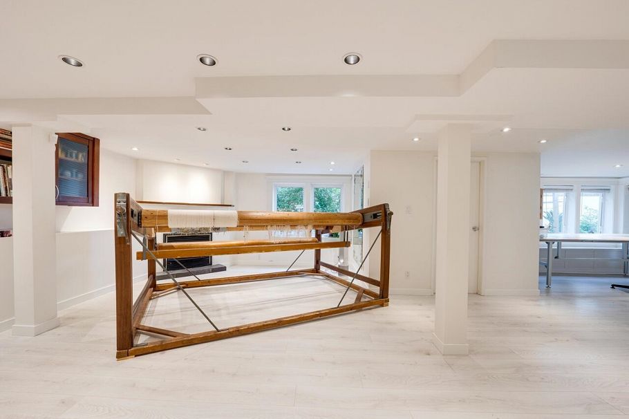 830 E 14th Avenue Vancouver, BC - 18