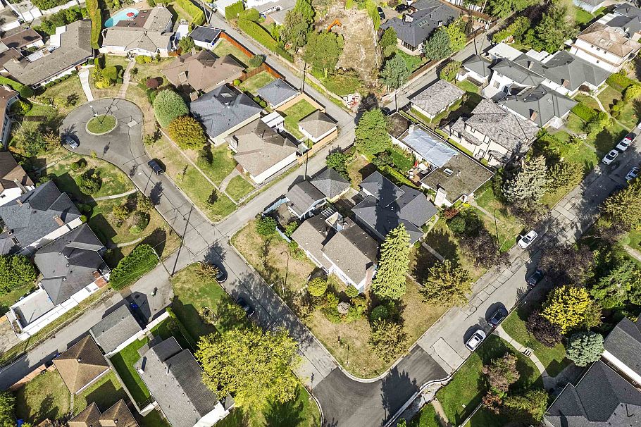 609 W 52nd Avenue Vancouver, BC - 17