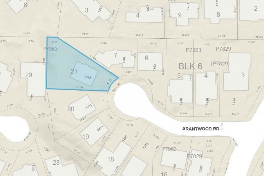 1298 Brantwood Road North Vancouver, BC - 8