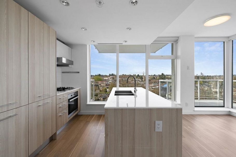 908 2221 E 30th Avenue Vancouver, BC - 7