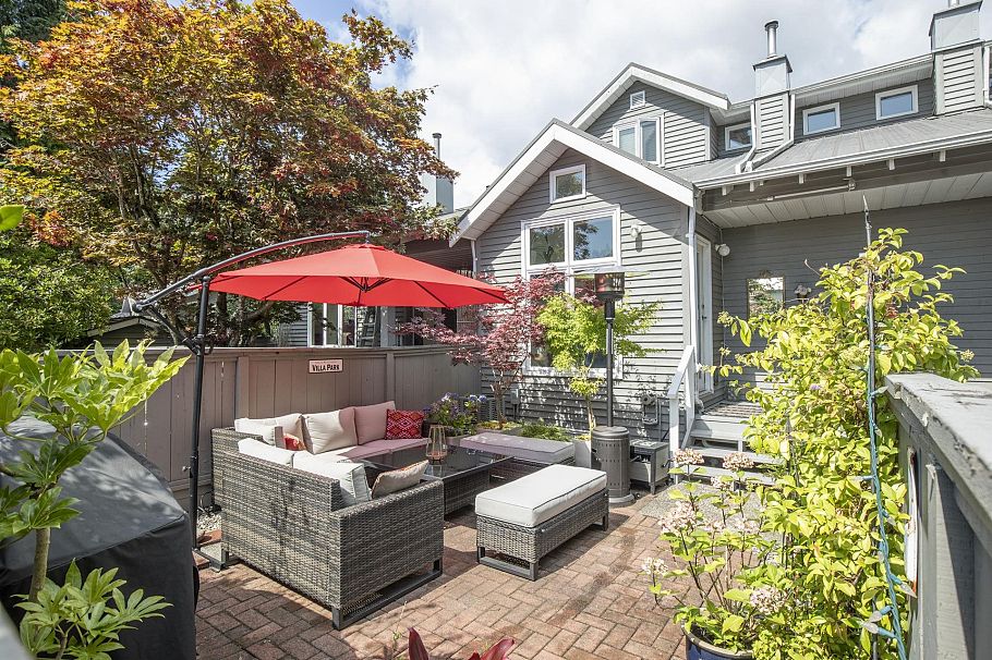 1585 Bowser Avenue North Vancouver, BC - 28