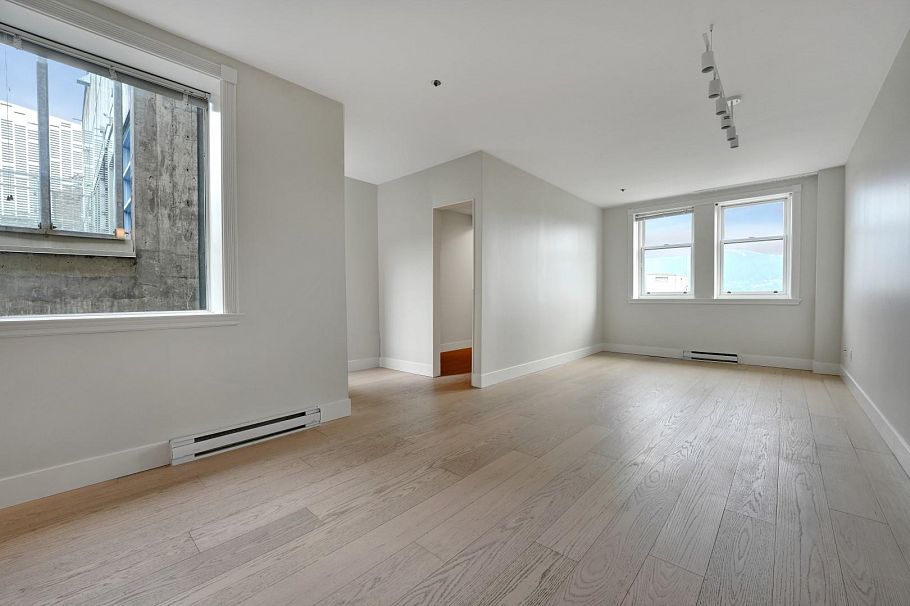 701 233 Abbott Street Vancouver, BC - 13