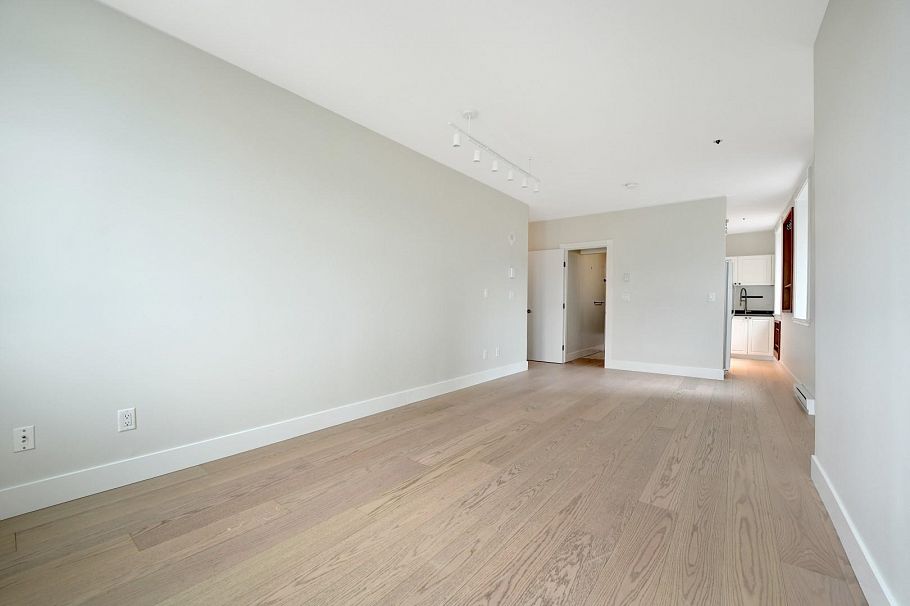 701 233 Abbott Street Vancouver, BC - 18