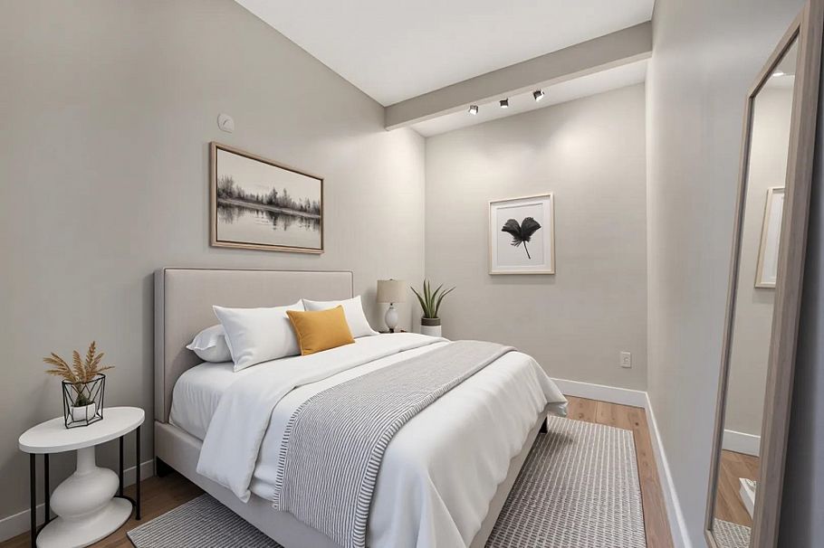 701 233 Abbott Street Vancouver, BC - 2