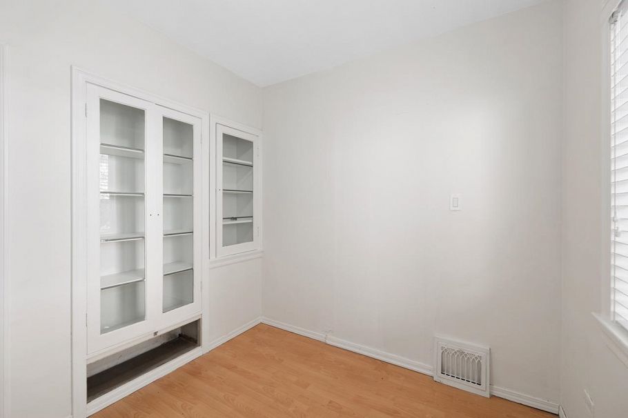 3431 Glen Drive Vancouver, BC - 9