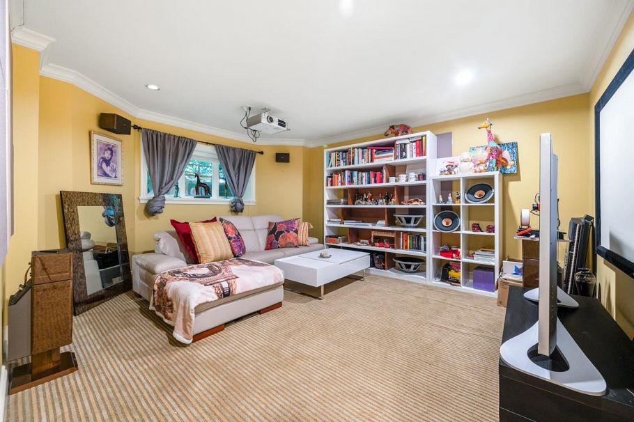 6261 Adera Street Vancouver, BC - 9