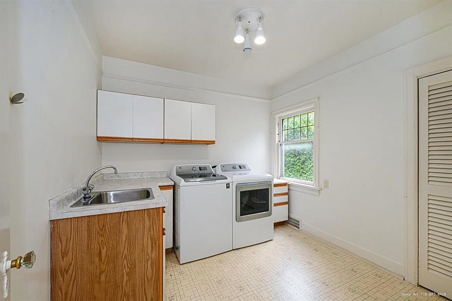 1383 W 32 Avenue Vancouver, BC - 12