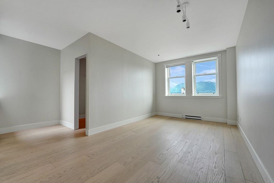 701 233 Abbott Street Vancouver, BC - 16