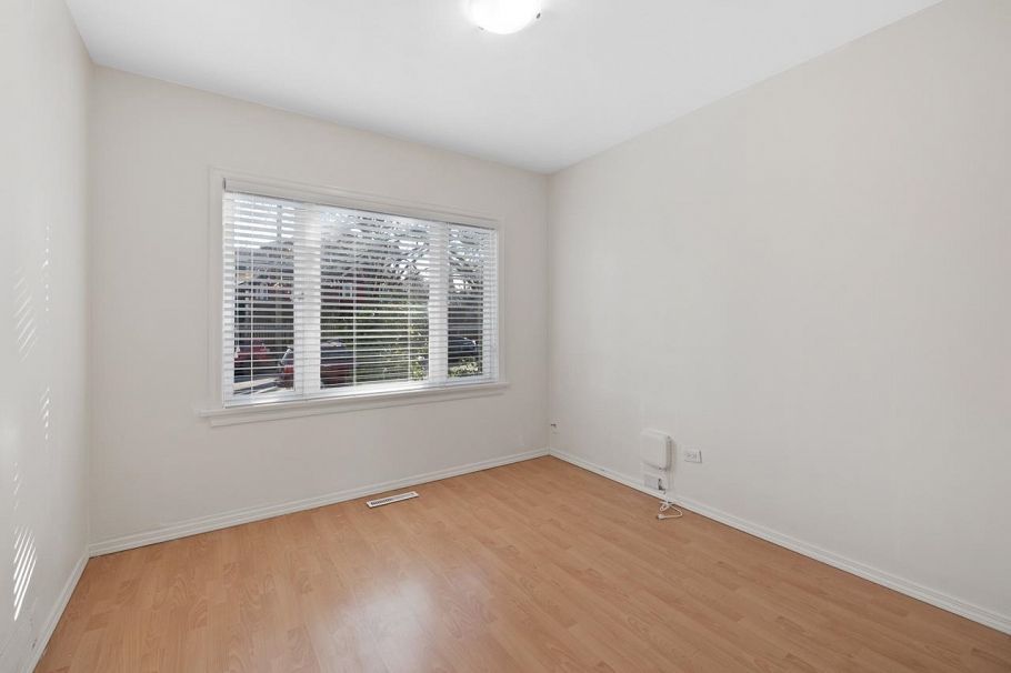 3431 Glen Drive Vancouver, BC - 5