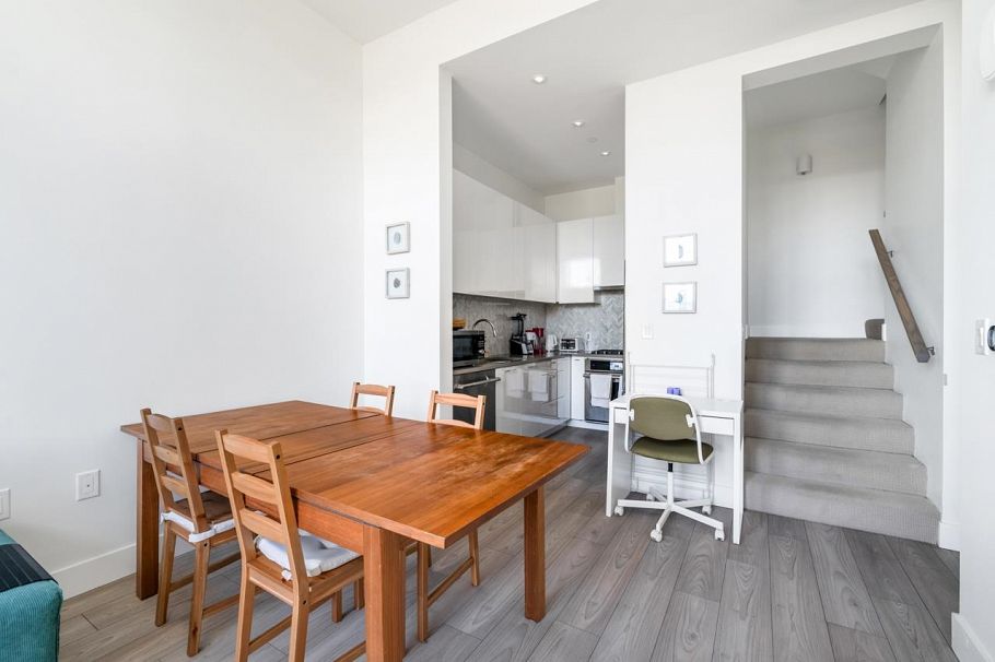 3559 E Kent Avenue North Vancouver, BC - 5