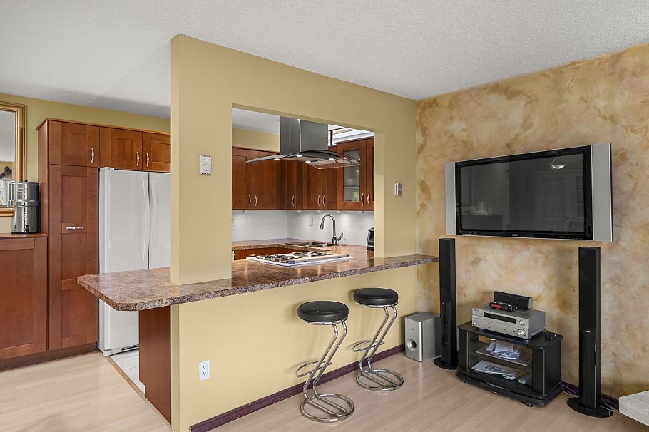 401 1414 W 73rd Avenue Vancouver, BC - 7