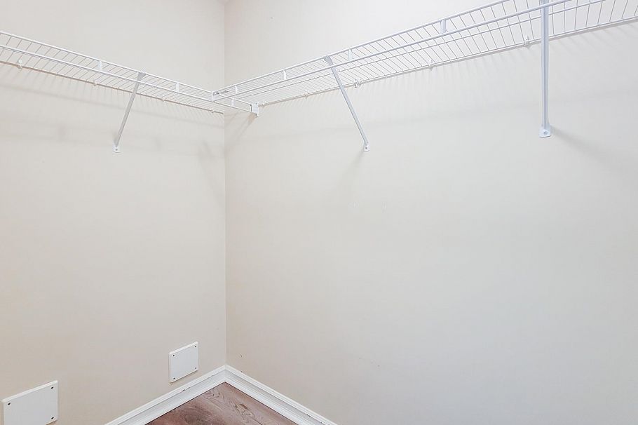 403 10092 148 Street Surrey, BC - 13