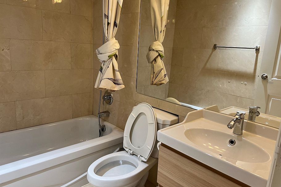 109 1518 W 70th Avenue Vancouver, BC - 12