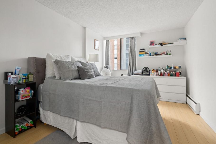 307 2016 Fullerton Avenue North Vancouver, BC - 17