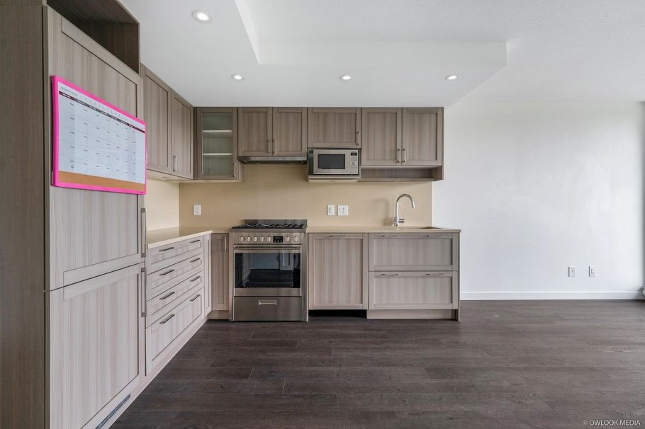 709 5470 Ormidale Street Vancouver, BC - 11