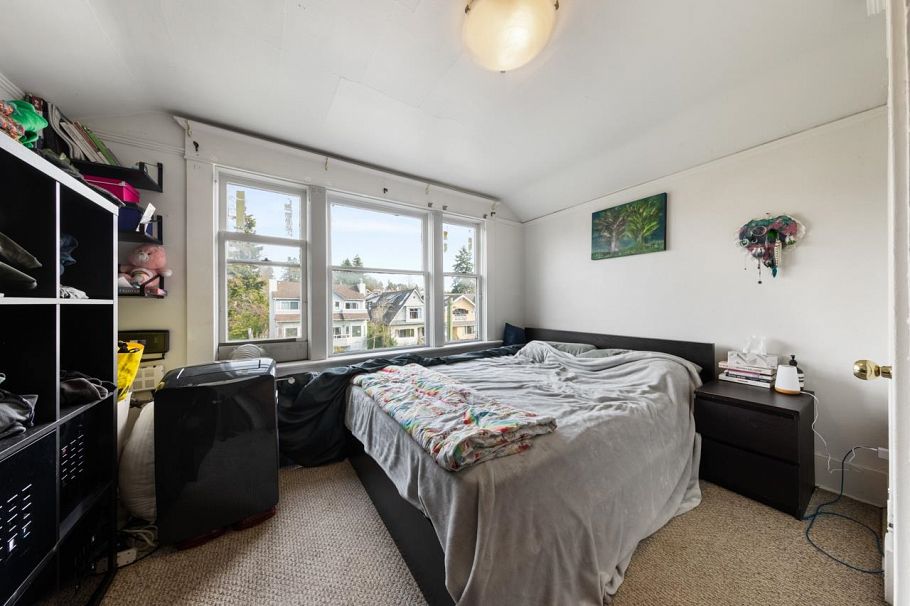 1727 Macdonald Street Vancouver, BC - 30