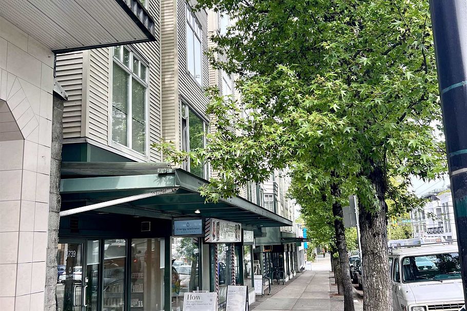 311 3727 W 10th Avenue Vancouver, BC - 12